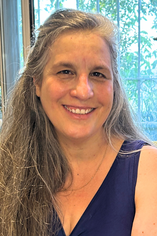 דנית צור אלמוג עלמא לידה כמסע